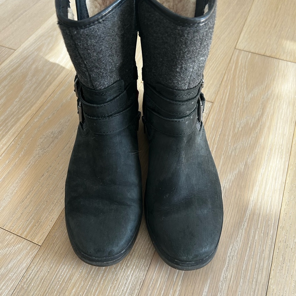 UGG Black and Gray Women's Winter Boots
